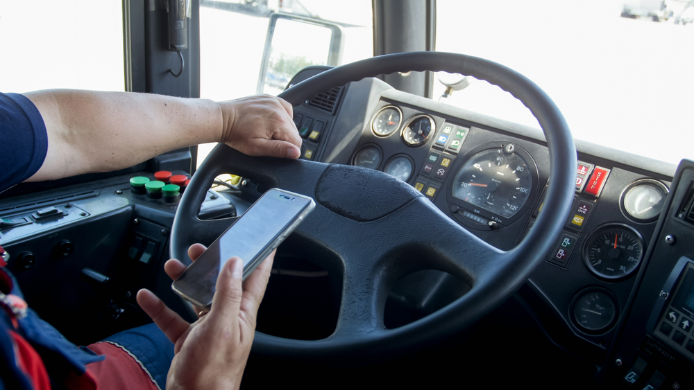 truck driver texting