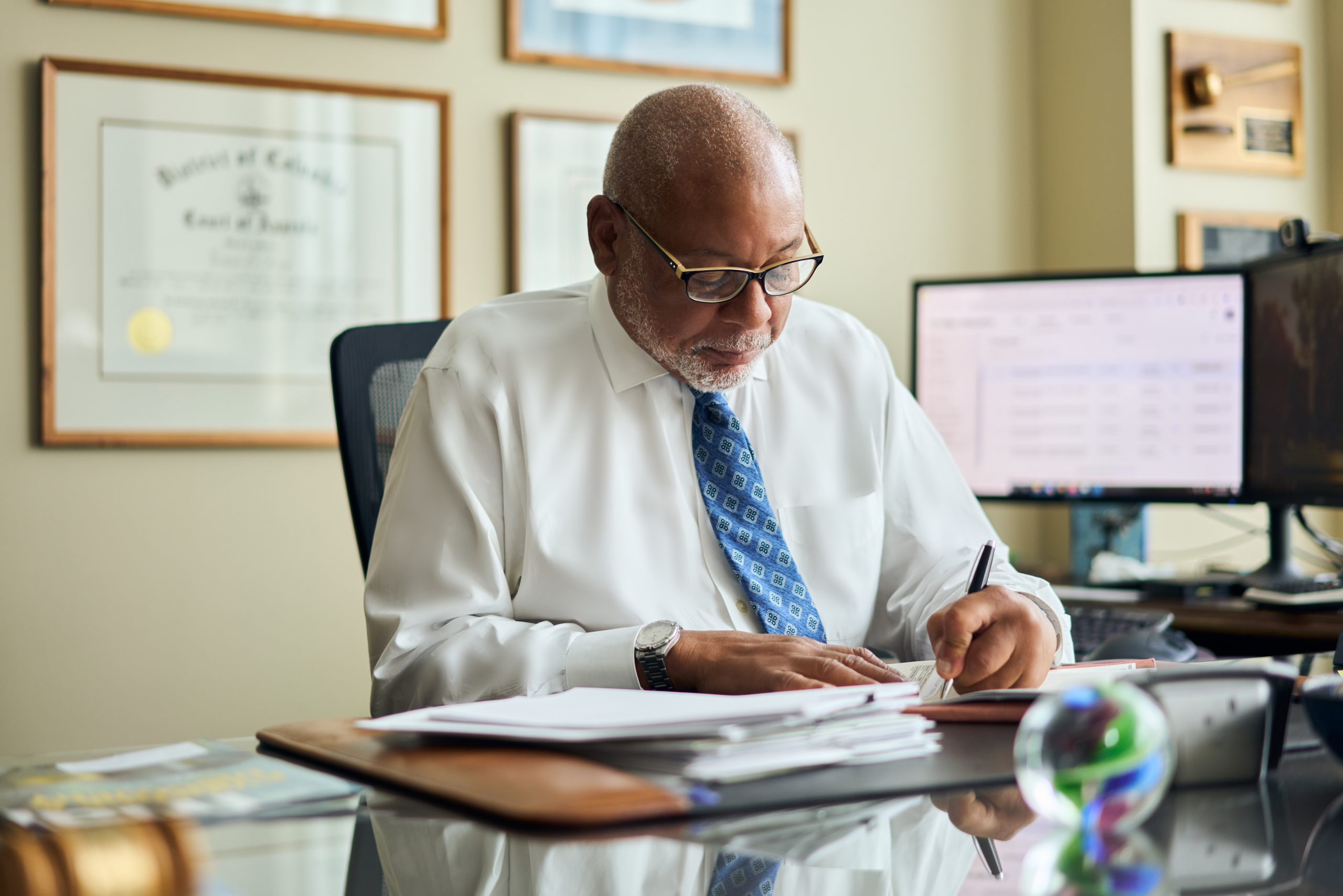 personal injury lawyer Victor E. Long at work